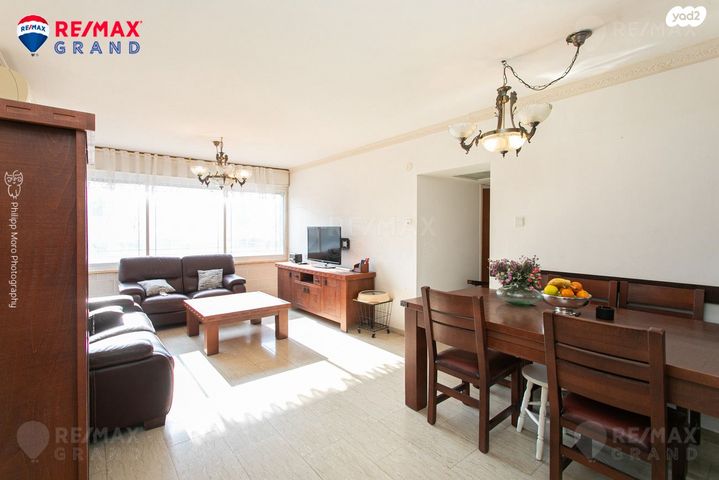 דירה, החיננית, שער העליה, חיפה