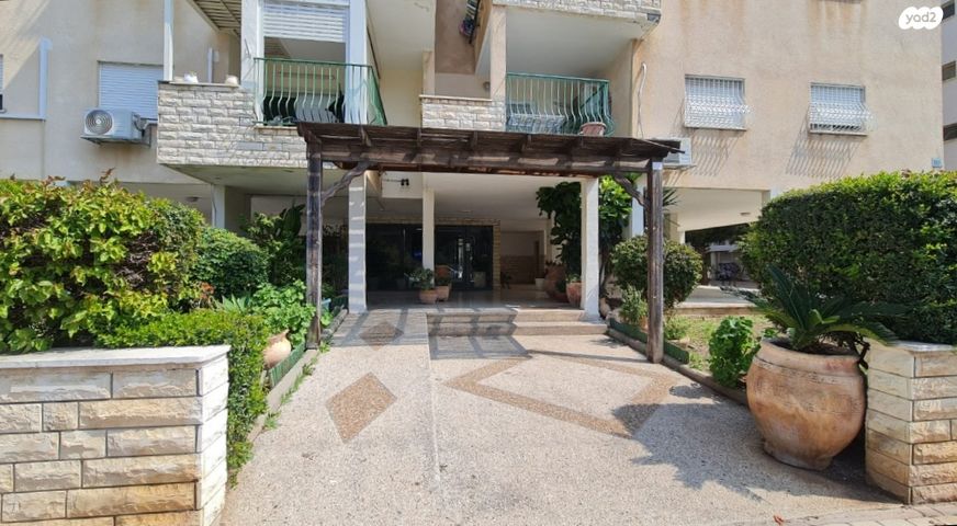 דירה, וייצמן, עין שרה, נהריה