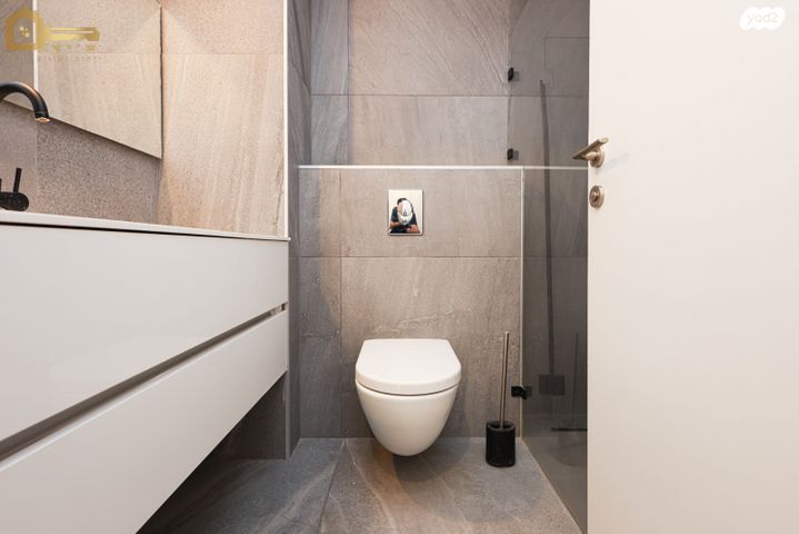 דירה, דרך מנחם בגין, תל אביב יפו