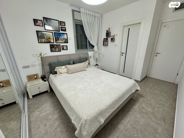 דירה, אלה, החורש, נתיבות