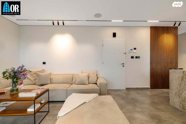 דירה, שדרות הרב משה שמואל שפירא, פארק המושבה, באר יעקב