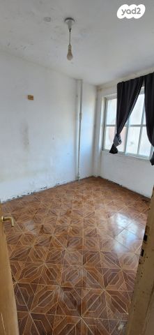 דירה, יוסף ספיר 2, צפון מזרח מרכז העיר, נתניה