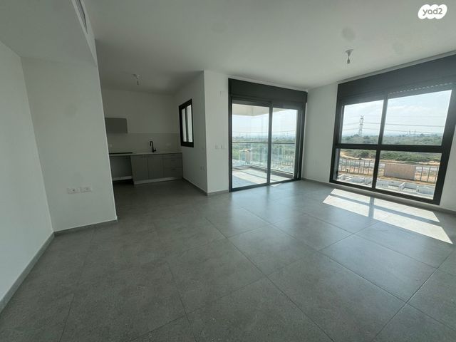 דירה, אור ים, אור עקיבא