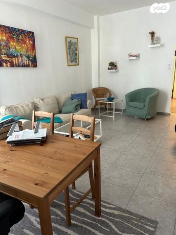 דירה, כצנלסון, פועלי הרכבת, גבעתיים