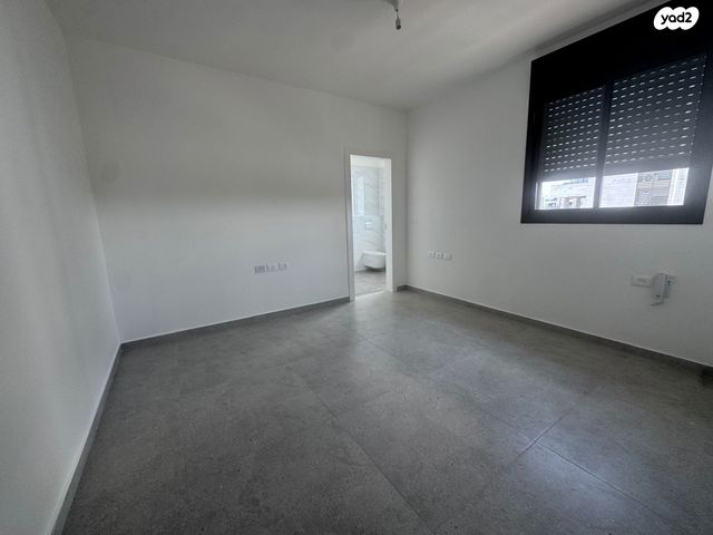 דירה, אור ים, אור עקיבא