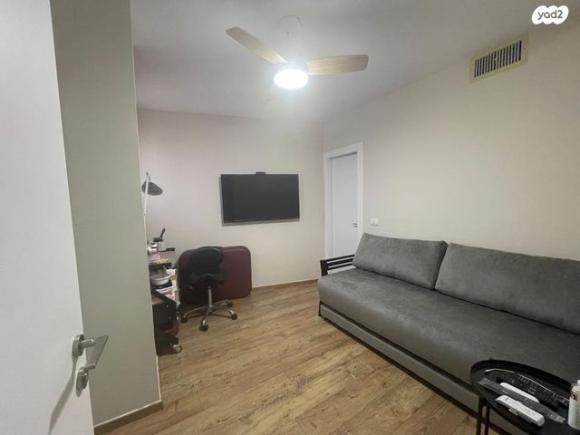 דירה, שדרות ניצה, צפון מערב מרכז העיר, נתניה