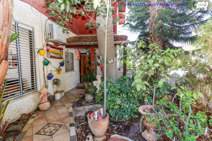 דו משפחתי, יפעת, תל אביב יפו