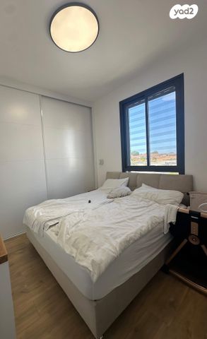 דירה, אהוד מנור, נווה זמר, רעננה