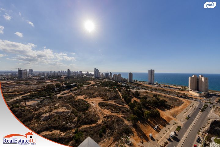 דירה, אמנון ליפקין שחק, נוף הטיילת, נתניה