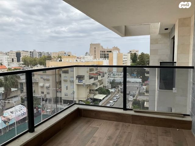 דירה, אחד העם, עיר, מרכז העיר, נהריה