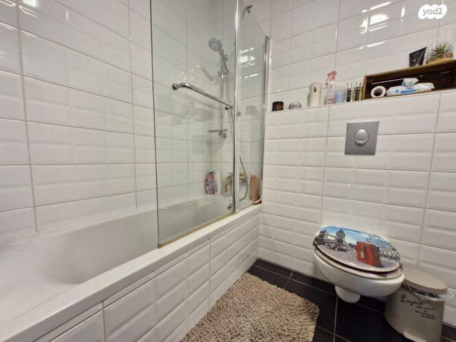 דירה, דרך מנחם בגין 144, מונטיפיורי, הרכבת, תל אביב יפו