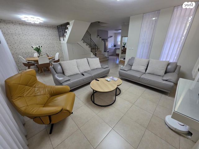 בית פרטי/ קוטג', הדגן, גן יבנה מערב, גן יבנה