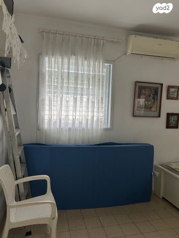 דירה, דרך אבא הלל 37, חרוזים, רמת גן