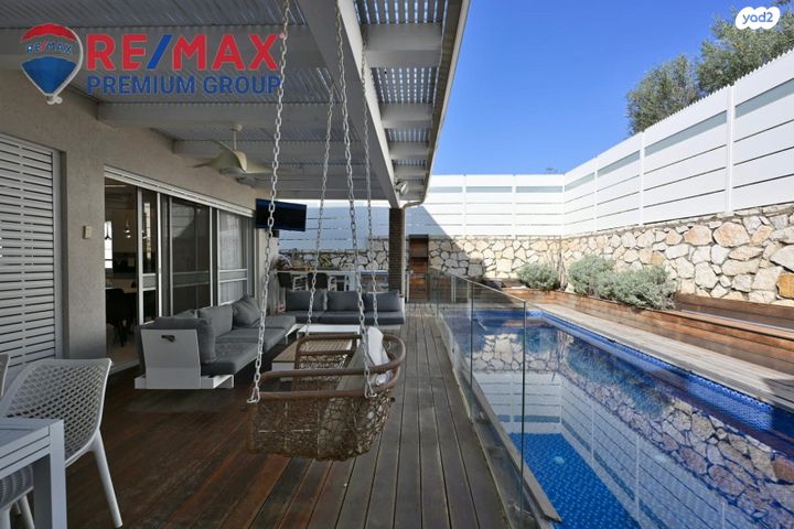 דו משפחתי, שוהם