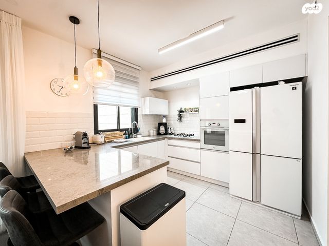 חצרות המושבה