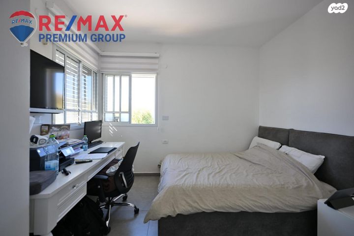 דו משפחתי, שוהם