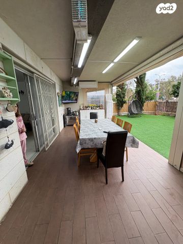 דירת גן, שדרות לכיש, הפרחים, קרית גת