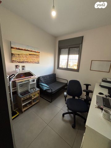 דירה, הדר גנים, פתח תקווה