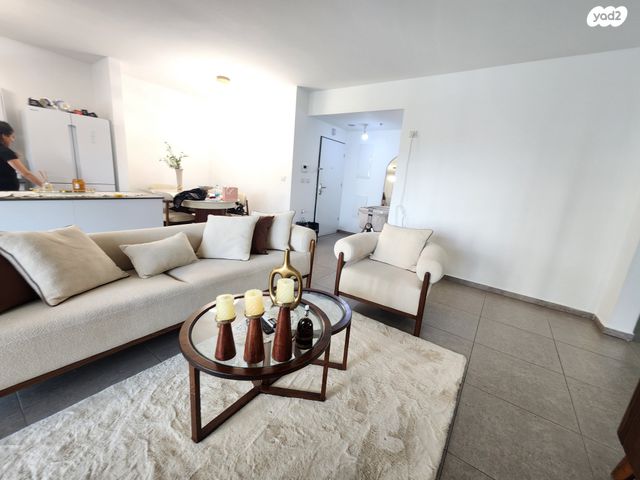 דירה, משה לוי 11, נאות שמיר, רמלה