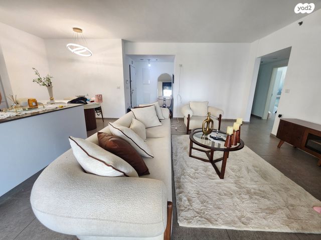 דירה, משה לוי 11, נאות שמיר, רמלה