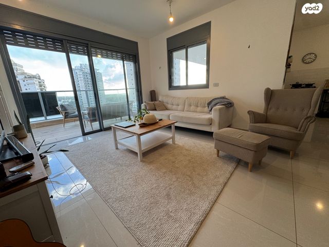 דירה, עין הים, חדרה