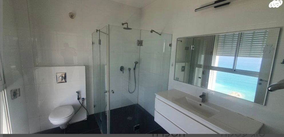 דירה, שדרות בן גוריון 2, נוף הטיילת, נתניה