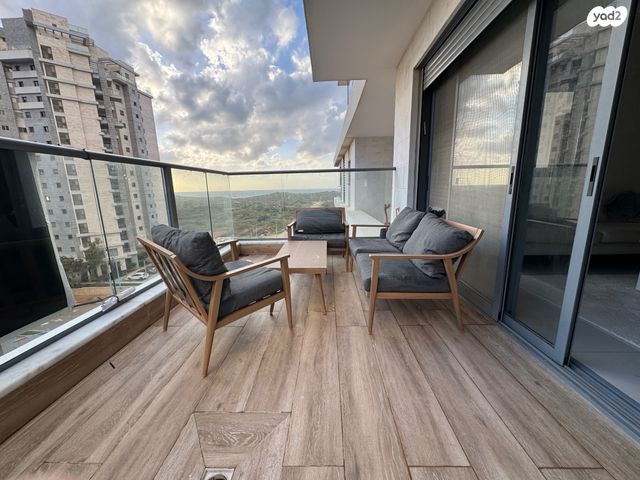 דירה, עין הים, חדרה