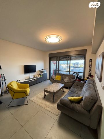 דירה, הדר גנים, פתח תקווה