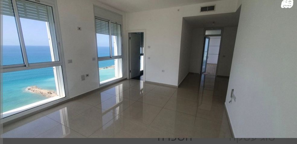 דירה, שדרות בן גוריון 2, נוף הטיילת, נתניה