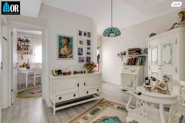 בית פרטי/ קוטג', לשם, רחובות החדשה, רחובות