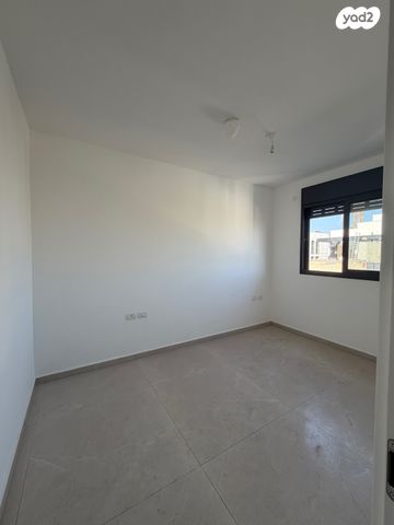 דופלקס, פתח תקווה