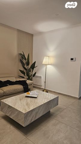 דירה, רב אלוף משה לוי, פסגת זאב, ירושלים