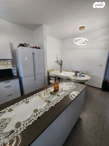 דירה, משה לוי 11, נאות שמיר, רמלה