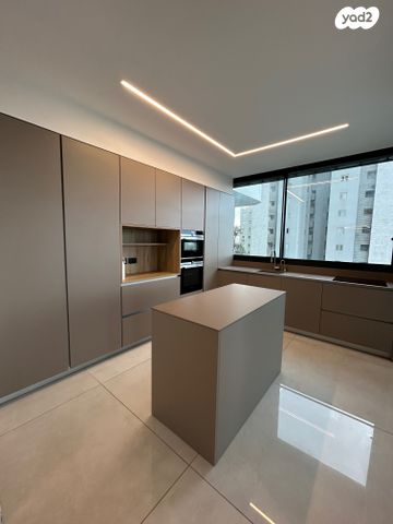 דירה, ש"י עגנון 28, כוכב הצפון, תל אביב יפו