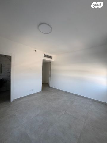 דירה, פארק העסקים האלף, ראשון לציון