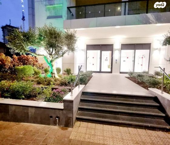 דירה, ביאליק, צפון מערב מרכז העיר, נתניה