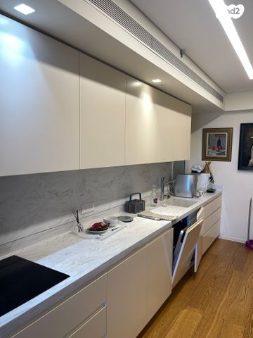 דירה, נתן יונתן, עיר ימים, נתניה