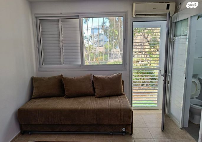 יציאת אירופה תש"ז 