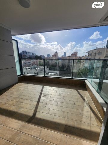 דירה, הצנחנים, נווה שרת, תל אביב יפו