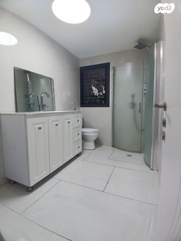 דירת גן, יצחק יציב 30, קרית חיים מזרחית, חיפה