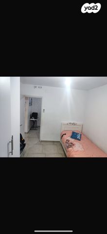 דירה, אור עקיבא