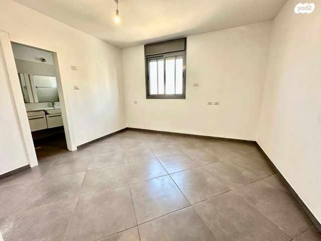 גג/ פנטהאוז, הרב טנא 5, באר שבע