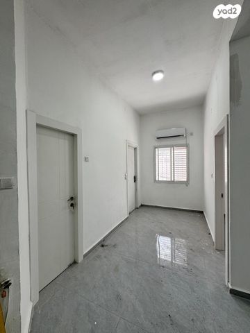 דירה, הלל 8, מרכז העיר, קרית אתא