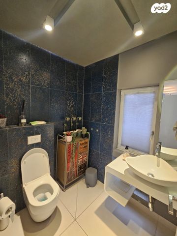 דירה, צפרירים, חברת חשמל, גבעתיים