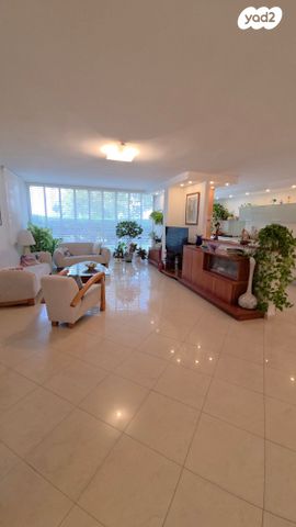 בית פרטי/ קוטג', האלמוגים, אשדוד