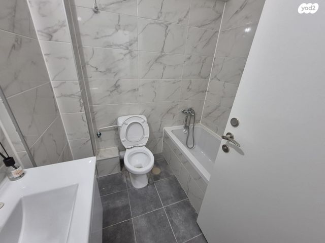 דירה, רב חלקיה בר טובי, נתיבות ישראל / רמת בית שמש ד-4, בית שמש