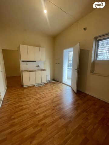 דירה, נחלת בנימין, פלורנטין, תל אביב יפו