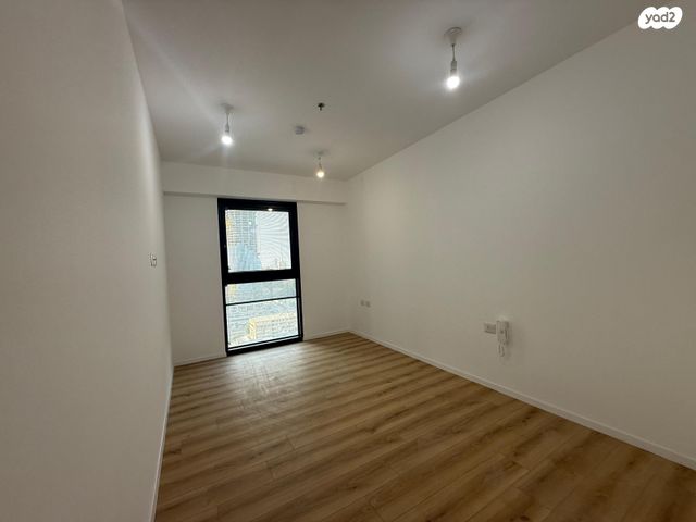 דירה, תוצרת הארץ, נחלת יצחק, תל אביב יפו