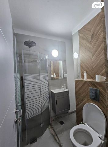 דירה, קרית אתא