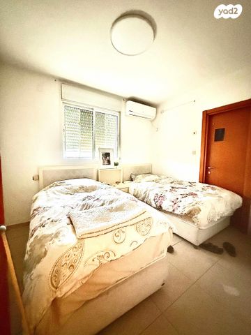 דו משפחתי, כרמיאל